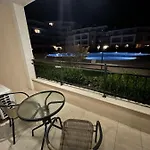 דירה Studio