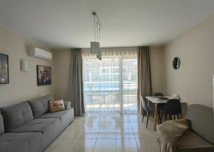 Studio Апартамент *